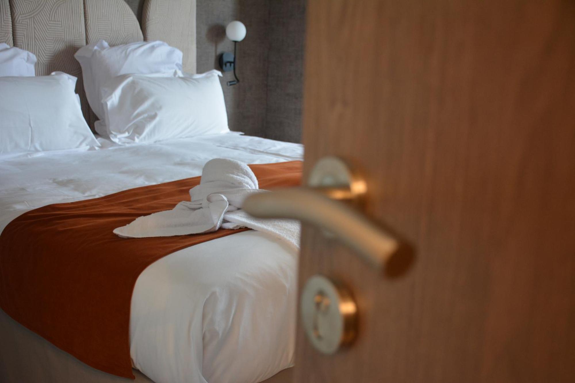Hotel Breizh Du Golfe Arzon Eksteriør bilde